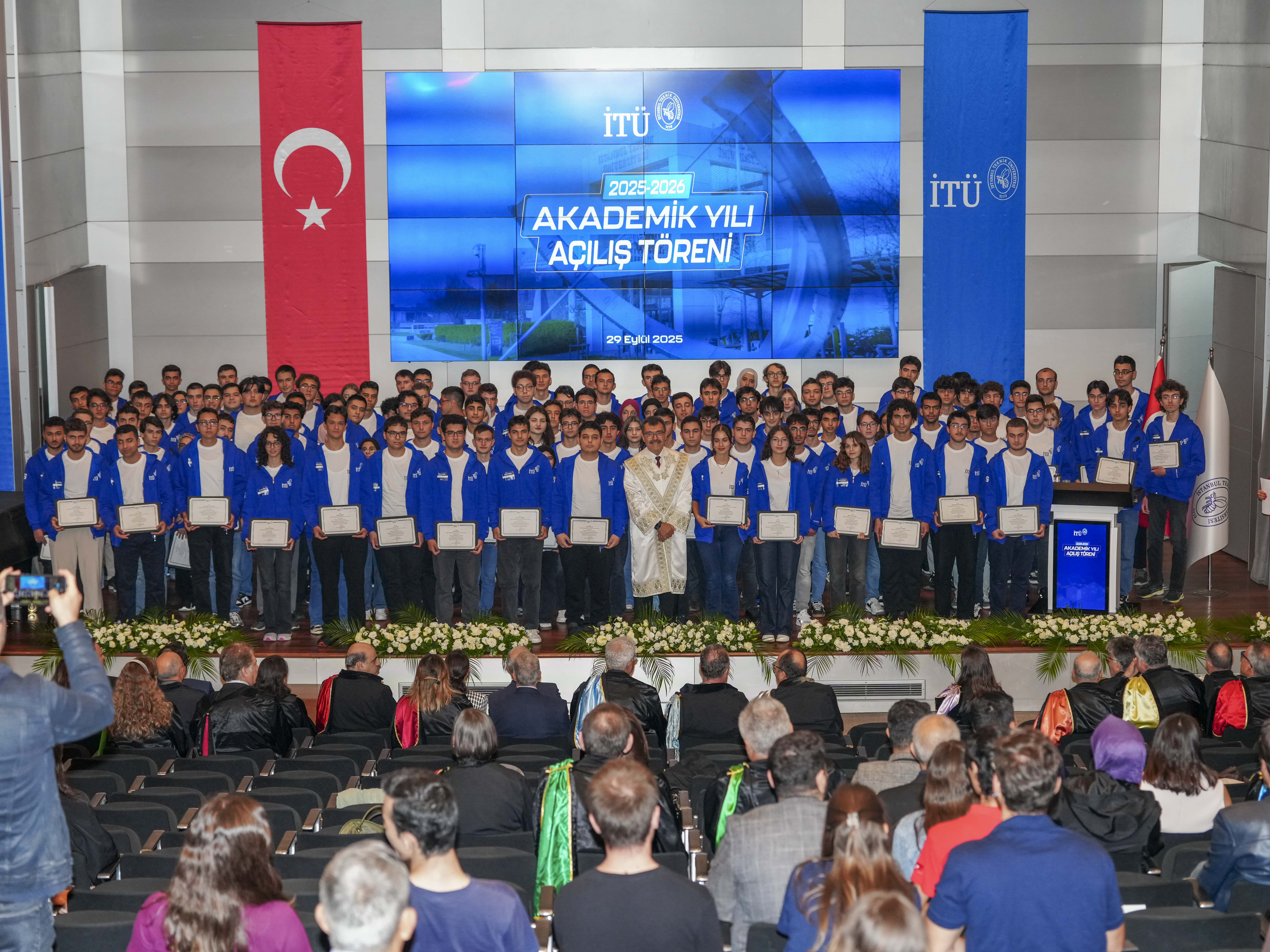 acilis-25-26-ilk-1000-tebrik-