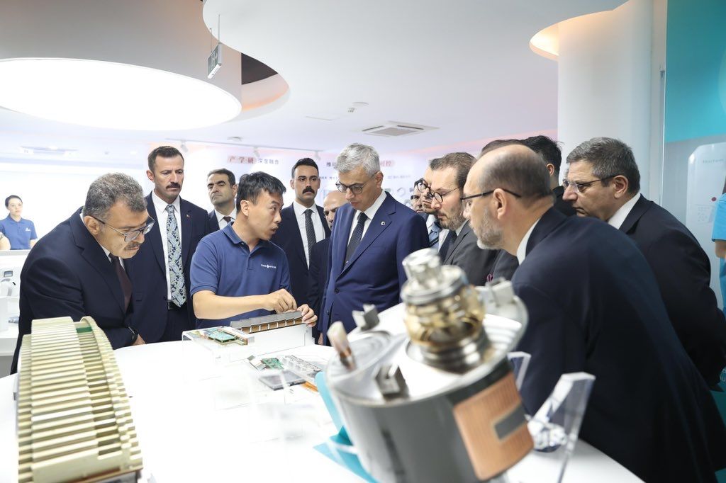 cin-ziyaret-saglik-teknoloji-0