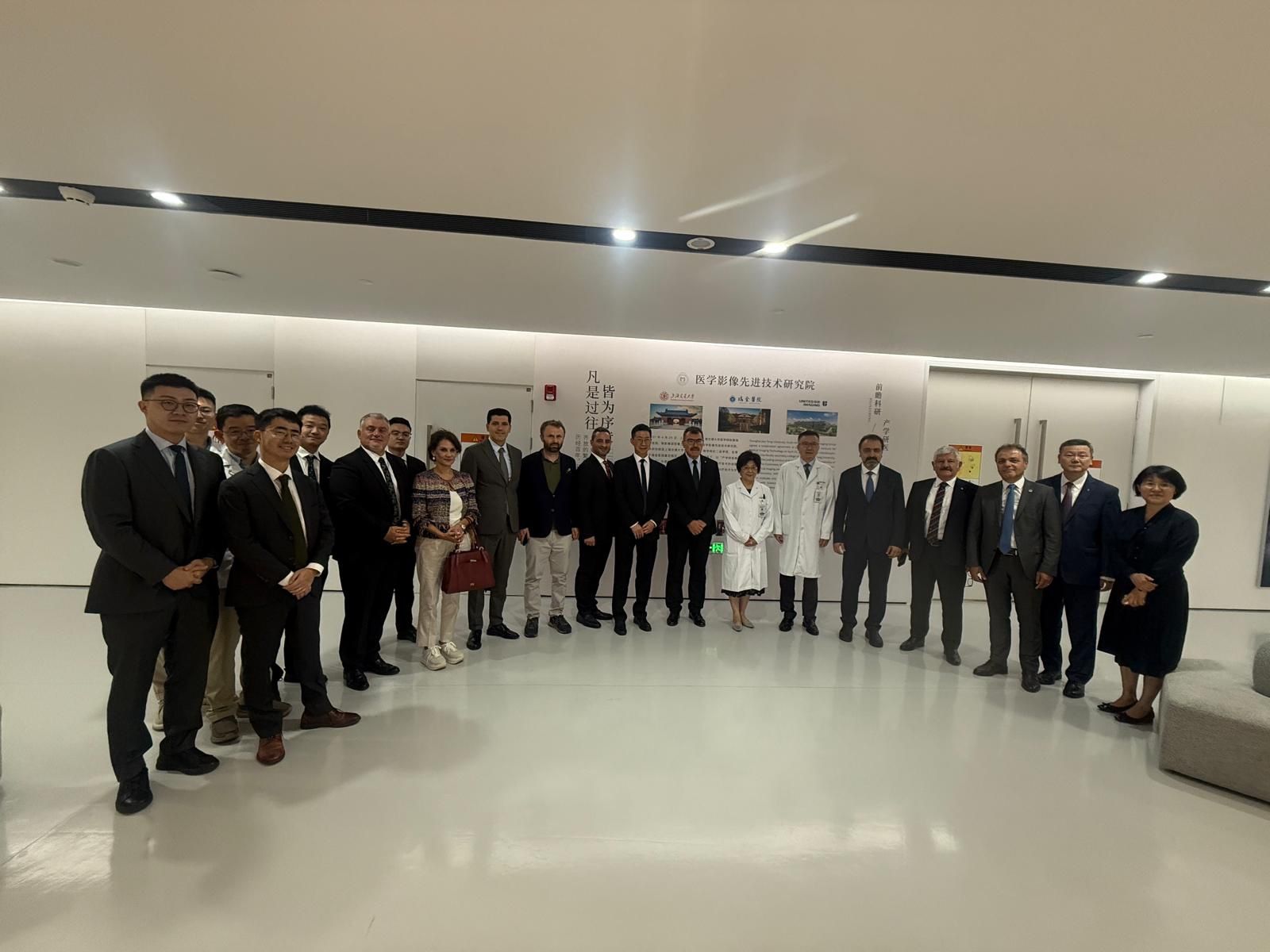 cin-ziyaret-saglik-teknoloji-2