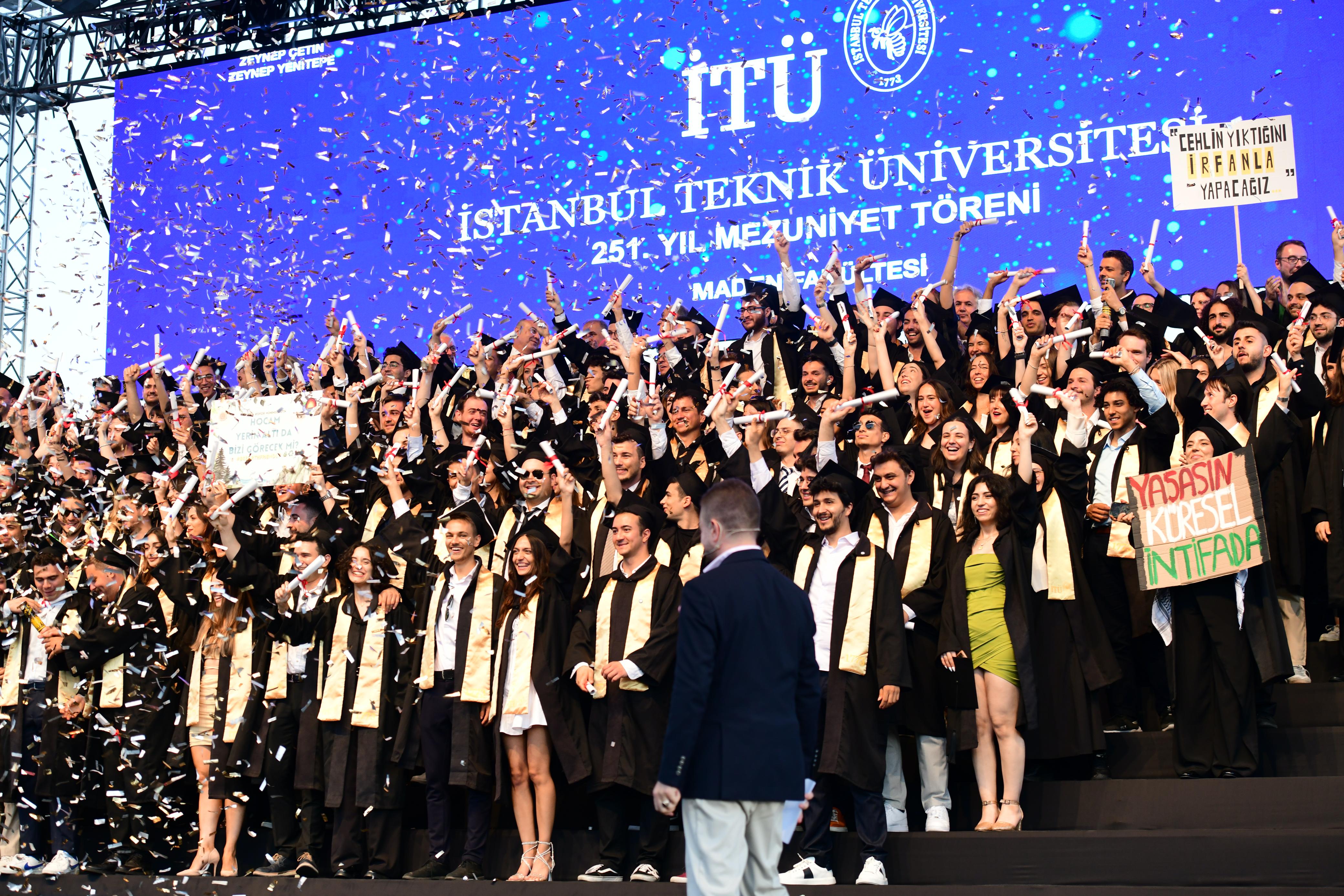 itu-mezuniyet-2024-foto-5