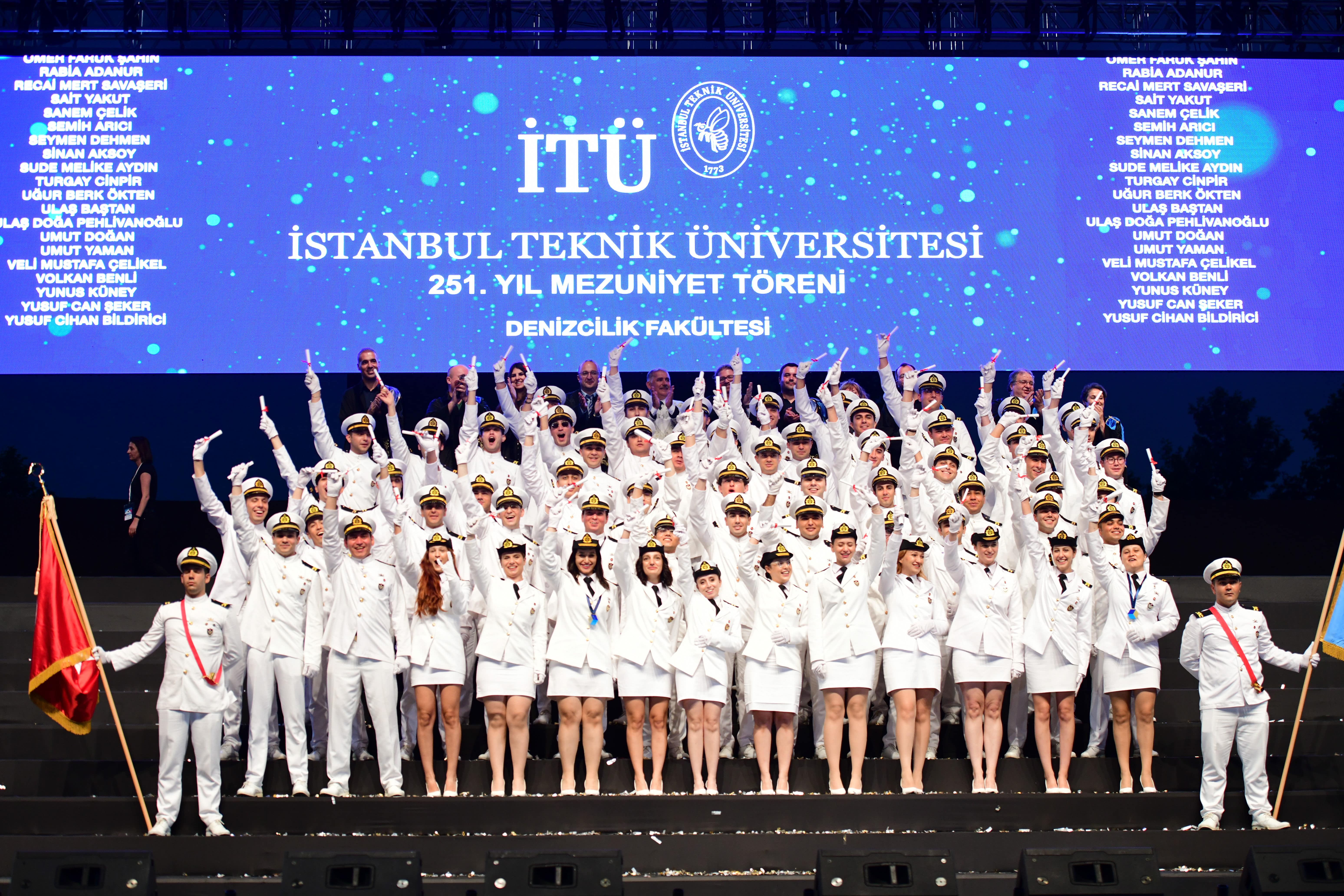 itu-mezuniyet-2024-foto-9-min